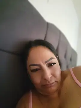 Snapshot of Gina_Myers chatting on August 2, 8:18 pm Gina Myers online show from August 2, 8:18 pm