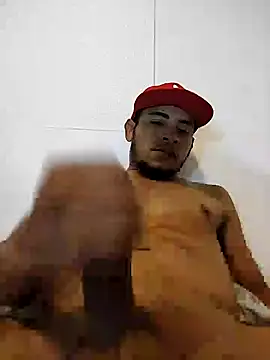 Snapshot of sexylatino22 chatting on January 9, 7:10 am sexylatino22 online show from January 9, 7:10 am