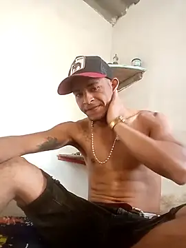 Snapshot of sexylatino22 chatting on August 2, 10:19 pm sexylatino22 online show from August 2, 10:19 pm