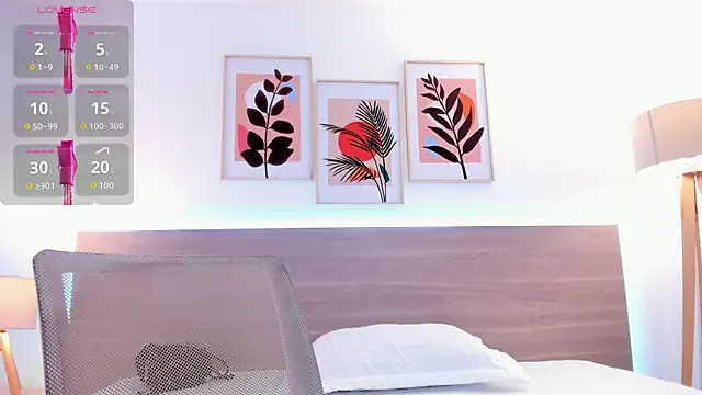 kareena basu online show from January 7, 6:43 pm