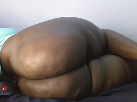 Gorgeous ass20 online show from July 1, 12:01 am