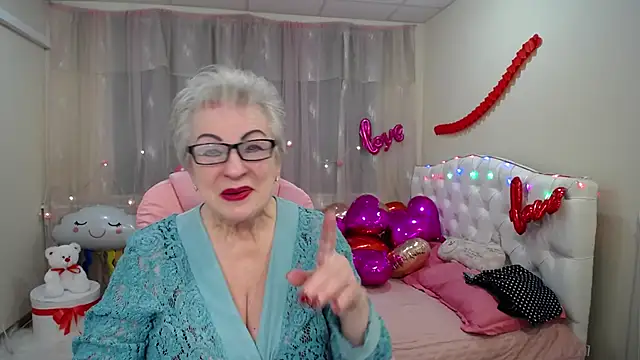 KayleSmoll online show from January 31, 7:29 pm