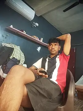 richardjames95 online show from February 12, 7:09 pm