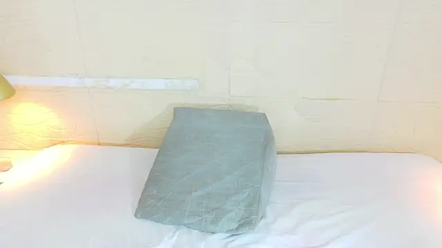 Snapshot of Shamiraa_moore chatting on June 2, 8:22 pm Shamiraa moore online show from June 2, 8:22 pm