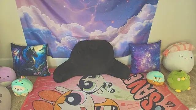 Snapshot of MilkyBunny chatting on January 15, 7:06 pm MilkyBunny online show from January 15, 7:06 pm