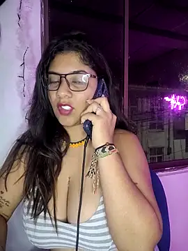 Sofythom1 online show from February 18, 1:32 am