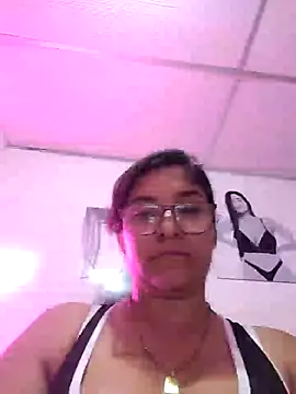 Sofythom1 online show from March 21, 3:01 am