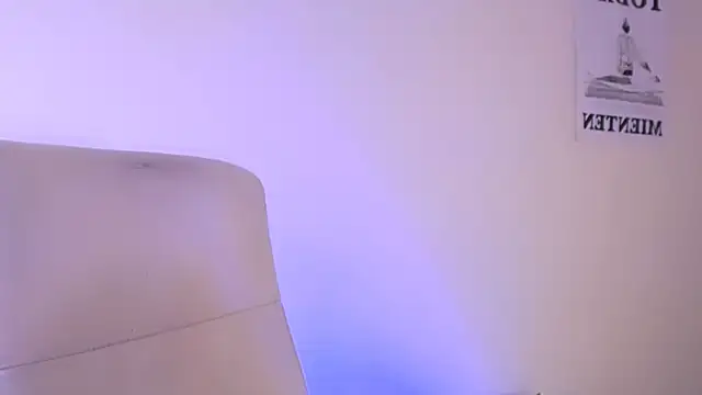 Snapshot of elektraa_sky11 chatting on February 27, 5:47 pm elektraa sky11 online show from February 27, 5:47 pm