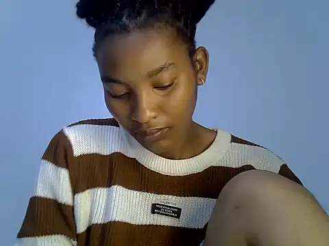 cute-alexis online show from May 5, 7:05 am