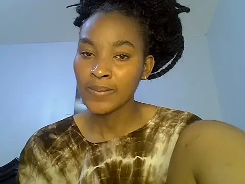 cute-alexis online show from May 7, 10:26 pm