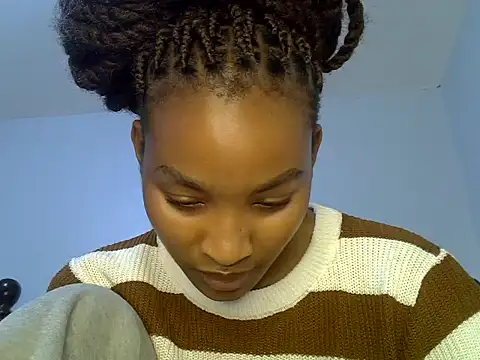 cute-alexis online show from May 15, 9:38 am
