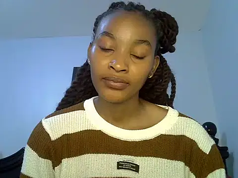 cute-alexis online show from May 21, 9:16 am