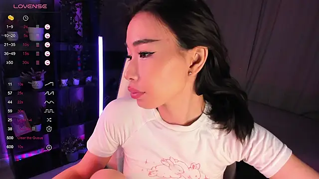 Snapshot of sensualily chatting on November 5, 3:23 pm sensualily online show from November 5, 3:23 pm