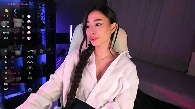 Snapshot of sensualily chatting on November 6, 3:35 pm sensualily online show from November 6, 3:35 pm