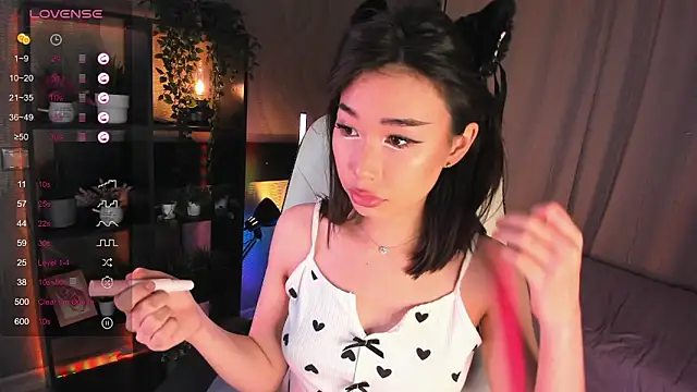 Snapshot of sensualily chatting on November 14, 3:33 pm sensualily online show from November 14, 3:33 pm