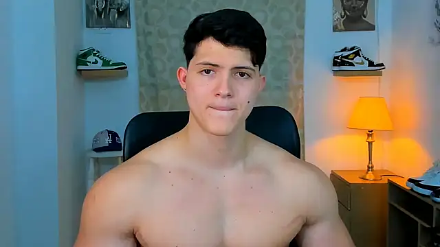 Snapshot of Hazzan_Velez chatting on December 2, 11:18 pm Hazzan Velez online show from December 2, 11:18 pm