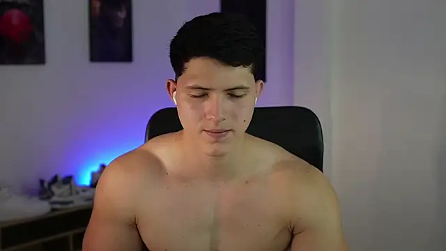 Snapshot of Hazzan_Velez chatting on September 27, 5:01 am Hazzan Velez online show from September 27, 5:01 am