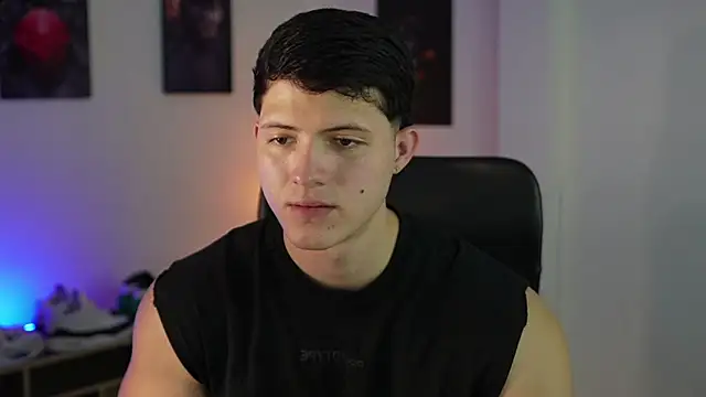 Snapshot of Hazzan_Velez chatting on October 1, 10:27 pm Hazzan Velez online show from October 1, 10:27 pm