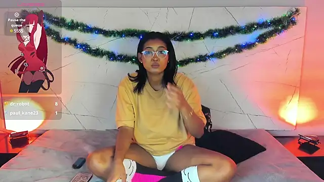 LAYLATAYLOR  online show from December 11, 3:37 pm