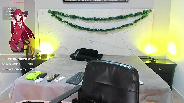 LAYLATAYLOR  online show from December 13, 12:06 pm