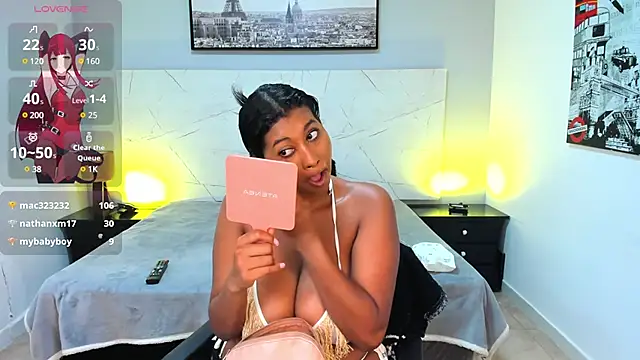 LAYLATAYLOR  online show from January 18, 12:24 am