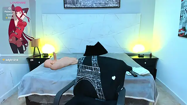 LAYLATAYLOR  online show from February 6, 9:22 am