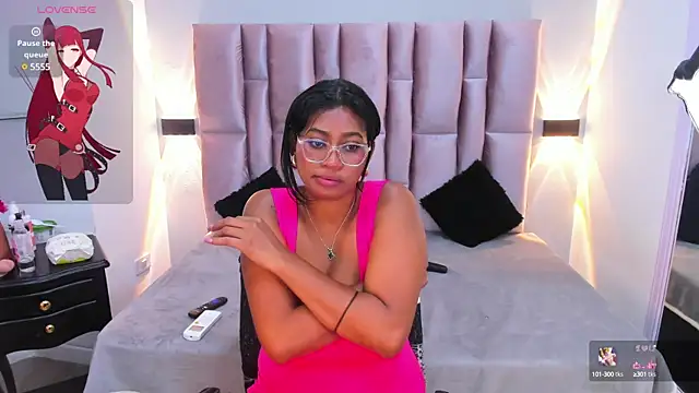 LAYLATAYLOR  online show from February 19, 1:39 pm