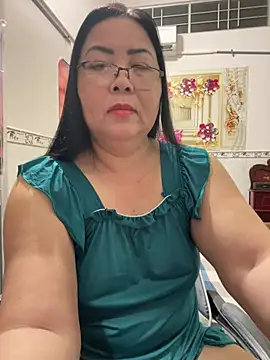 NDith online show from April 30, 8:57 pm