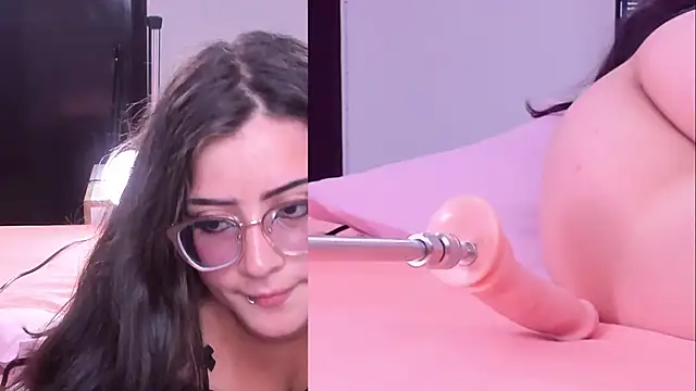 Kinky Cloe online show from November 24, 7:35 pm