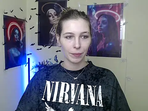 StrangerGi online show from December 18, 7:03 am