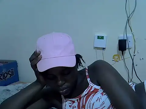 Snapshot of dirtyshowgirl chatting on September 29, 9:52 pm dirtyshowgirl online show from September 29, 9:52 pm