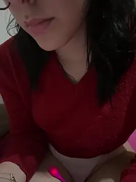 EvelisePetrovich online show from June 27, 11:10 pm