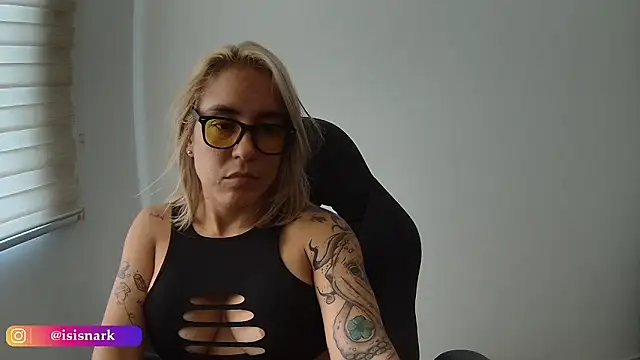 Isis69  online show from October 31, 9:16 pm