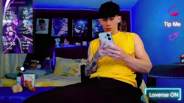 thiagomurphyy online show from October 28, 11:40 pm