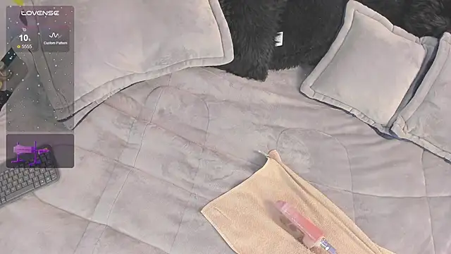 Snapshot of miss_meegan chatting on January 10, 1:52 pm miss meegan online show from January 10, 1:52 pm