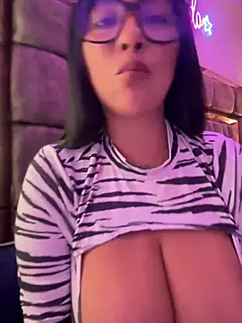 Snapshot of Saorii_kiido chatting on February 2, 4:59 am Saorii kiido online show from February 2, 4:59 am