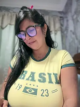 Snapshot of Saorii_kiido chatting on February 4, 1:56 am Saorii kiido online show from February 4, 1:56 am