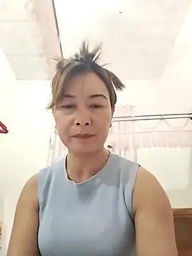 Sexy-ladyboobs20 online show from January 1, 12:11 pm