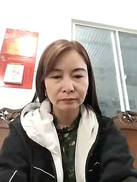 Sexy-ladyboobs20 online show from January 10, 11:54 am