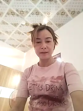 Sexy-ladyboobs20 online show from March 4, 6:04 am