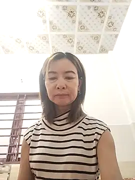 Sexy-ladyboobs20 online show from September 14, 12:54 am