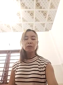 Sexy-ladyboobs20 online show from October 7, 1:03 am