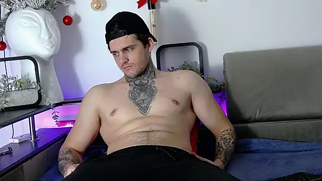 CarterCole online show from January 5, 3:55 pm