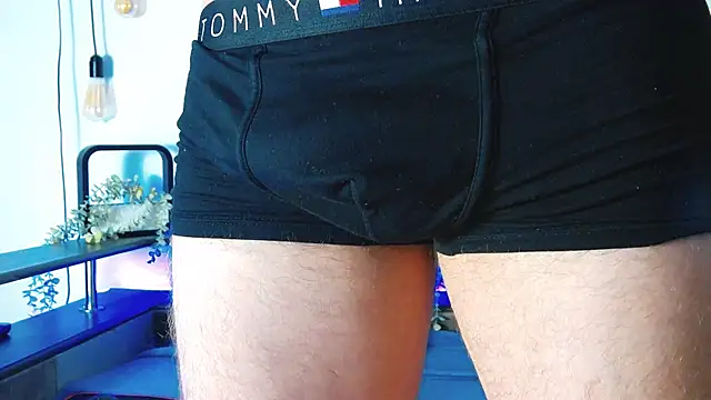 CarterCole online show from February 1, 10:37 am