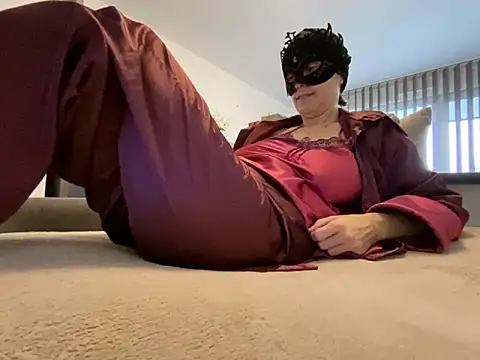 Marilou1983 online show from February 1, 2:02 pm