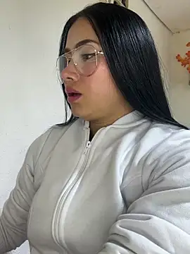 Snapshot of Sweet__Nurse1 chatting on May 13, 4:37 pm Sweet Nurse1 online show from May 13, 4:37 pm
