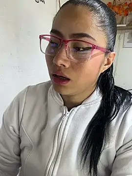 Snapshot of Sweet__Nurse1 chatting on June 11, 8:18 pm Sweet Nurse1 online show from June 11, 8:18 pm