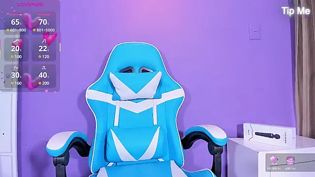 Snapshot of SunnyPage chatting on February 10, 6:03 pm SunnyPage online show from February 10, 6:03 pm