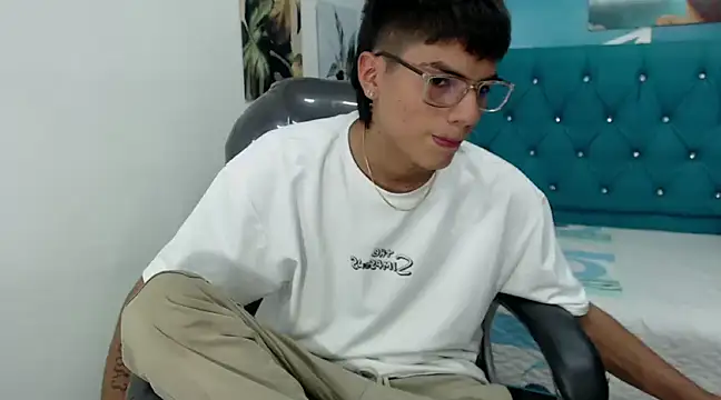 Noha scott online show from December 23, 12:14 am