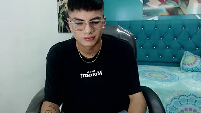 Noha scott online show from February 14, 10:58 pm